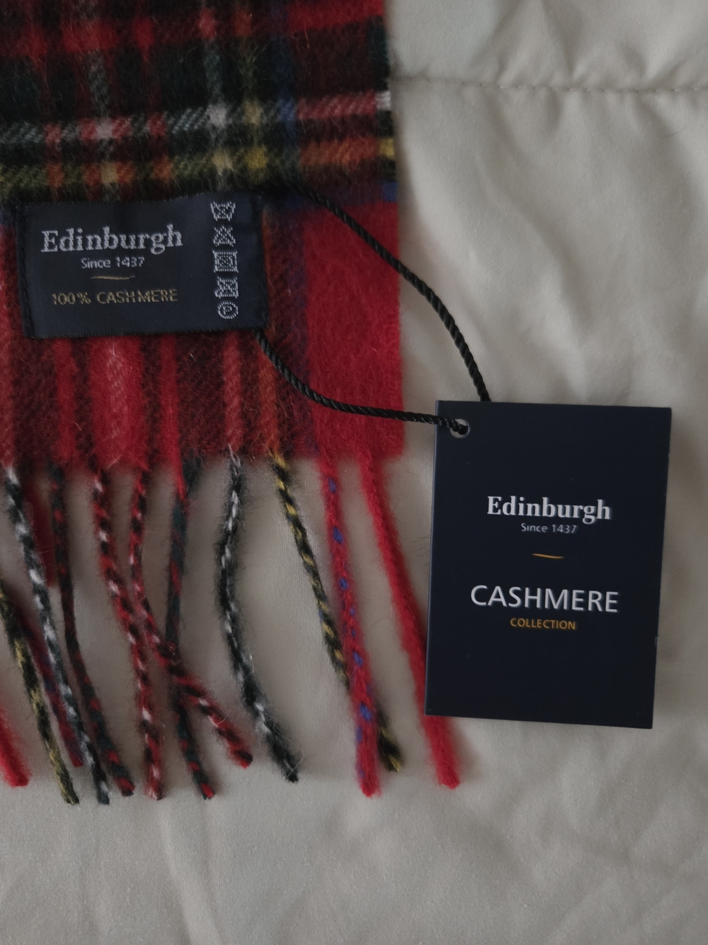 Edinburgh 100% Cashmere Red Tartan Plaid Scarf NWT Scottish Style